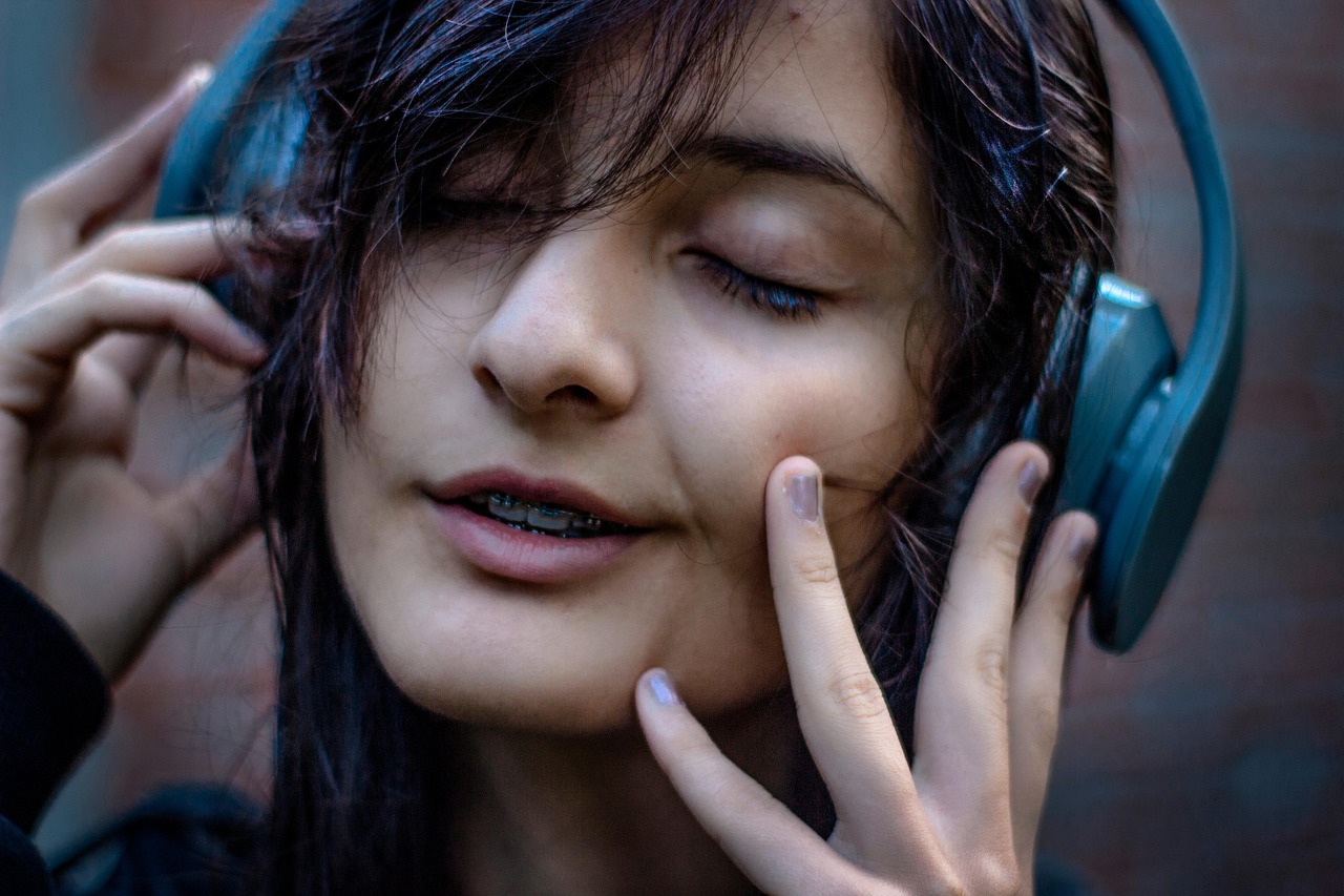 Zwischen Beats und Bewusstsein: Warum Musik und mentale Gesundheit zusammengehören